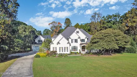 156 Morgan Fields Dr, Wartburg, TN 37887