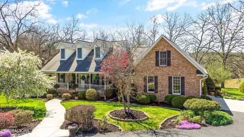 145 Walker Ct, New Tazewell, TN 37825