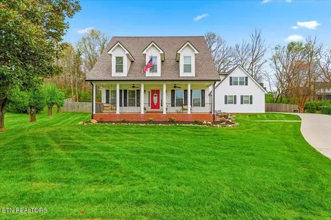 877 Somerset Dr, Maryville, TN 37803