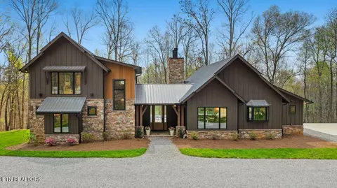 2923 Rush Miller Rd, Knoxville, TN 37914