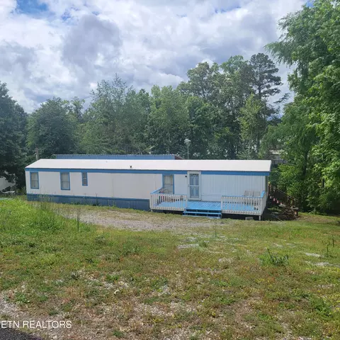 1618 Omaha Tr, Dandridge, TN 37725