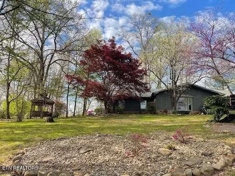 111 Abner Cruze Rd, Knoxville, TN 37920