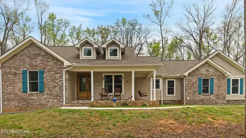 166 E Shore Dr, Rockwood, TN 37854