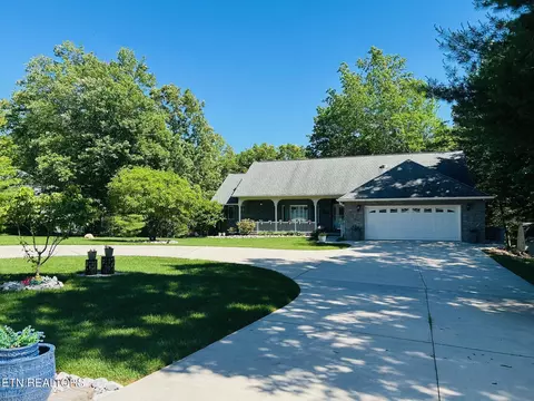 260 Rotherham Dr, Crossville, TN 38558