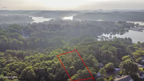 131 Sasa Way, Loudon, TN 37774