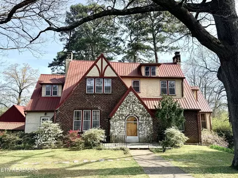 3134 Fountain Park Blvd, Knoxville, TN 37917