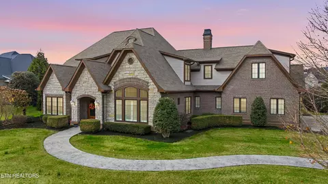 3713 Edgewater Way, Louisville, TN 37777