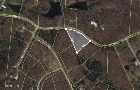 Bell Rd, Crossville, TN 38571