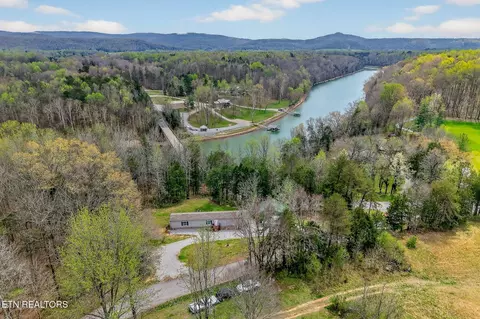 1237 Ridge Rd, Quebeck, TN 38579 photo 7