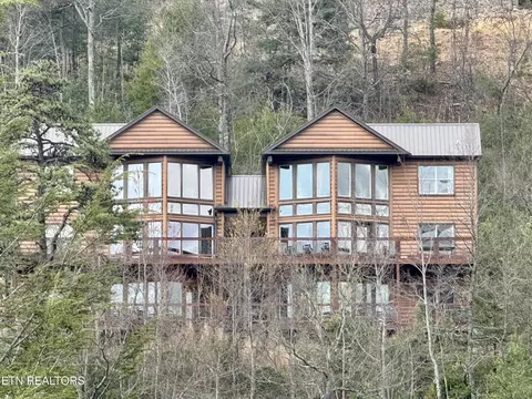 4228 Wears Valley Rd UNIT 181, Sevierville, TN 37862