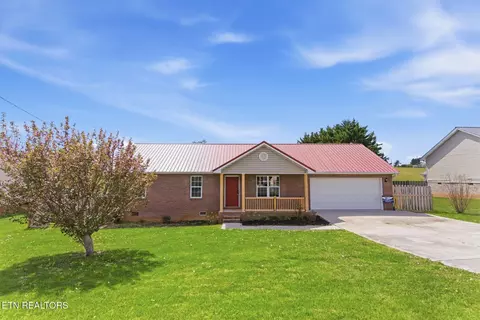 226 Acorn Dr, Plainview, TN 37721