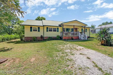 280 Harding Rd, Harriman, TN 37748