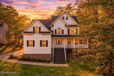 7009 Woodington Ct, Knoxville, TN 37921