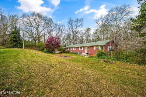 Exterior - 960 Talbott-kansas Rd, Talbott, TN 37877 photo 7 of 8