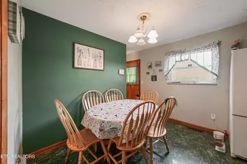 Dining - 960 Talbott-kansas Rd, Talbott, TN 37877 photo 1 of 1