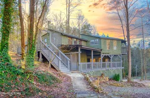 925 Newcombe Branch Way, Cosby, TN 37722