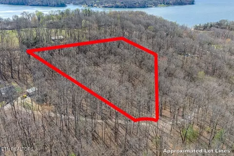 fawn rest drive, Rockwood, TN 37854