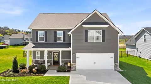 2059 Farm Blvd, Sevierville, TN 37876