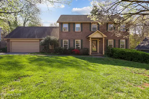 1113 Farrington Dr, Knoxville, TN 37923