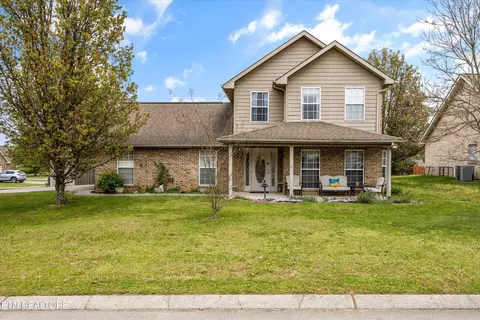 1110 Mercer Dr, Maryville, TN 37801