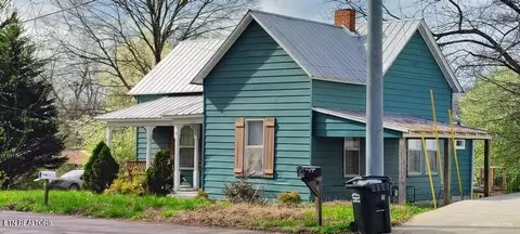 123 E Athens St, Englewood, TN 37329