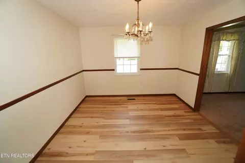 Dining - 633 Shaver Dr, Talbott, TN 37877 photo 1 of 2