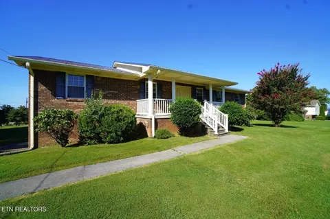 Exterior - 633 Shaver Dr, Talbott, TN 37877 photo 7 of 8