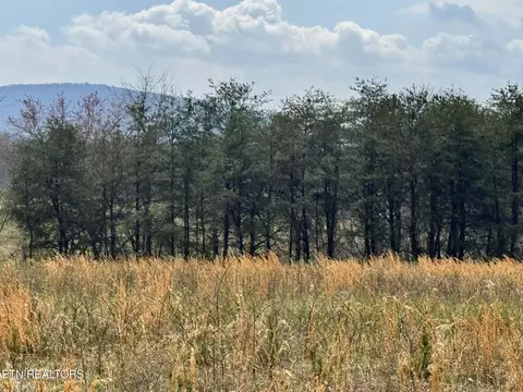 Knox, Crossville, TN 38555