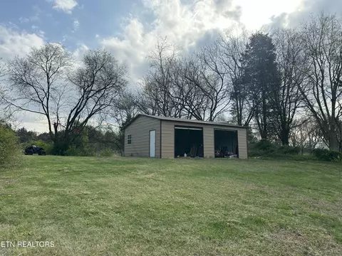 Exterior - 5752 Buell St, Talbott, TN 37877 photo 2 of 4