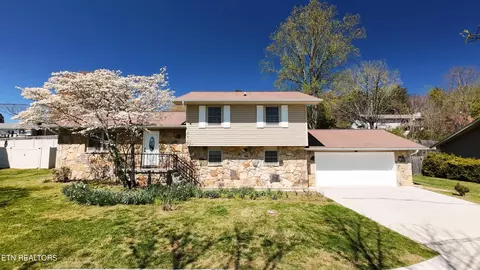 11333 Snyder Rd, Knoxville, TN 37932