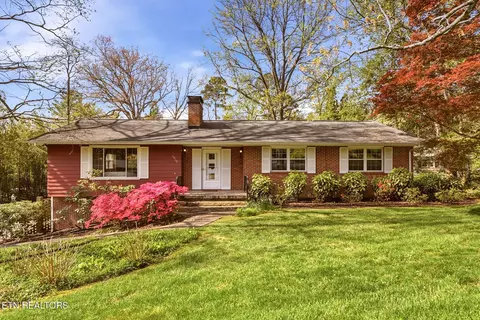 5909 Weems Rd, Knoxville, TN 37918