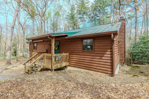3386 Rocky Ridge Rd, Cosby, TN 37722