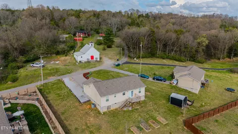 View/Area - 3215 Smith St, White Pine, TN 37890 photo 4 of 4