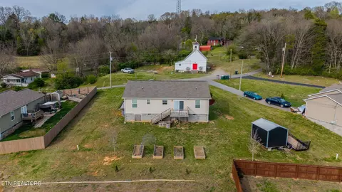 View/Area - 3215 Smith St, White Pine, TN 37890 photo 3 of 4