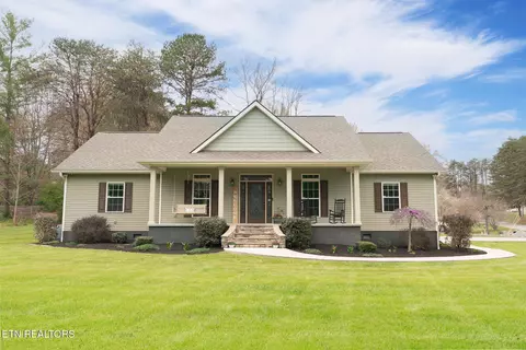 1105 Whirlaway Ln, Seymour, TN 37865