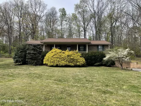1001 Buckthorn Dr, Knoxville, TN 37912