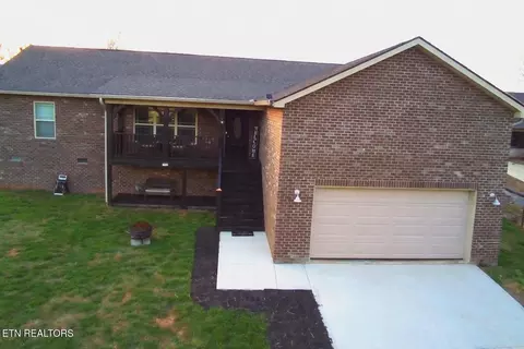 1807 Calderwood Hwy, Maryville, TN 37801