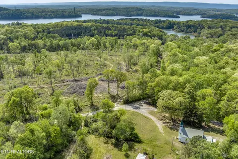 171 Hornby Ferry Rd, Decatur, TN 37322