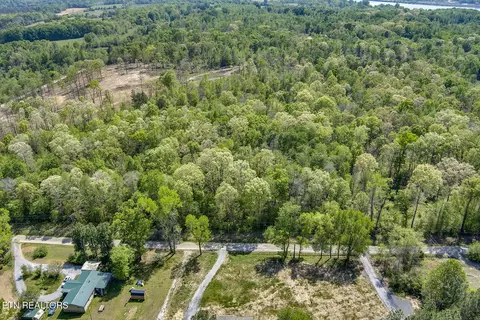 485 Oak Grove Rd, Decatur, TN 37322