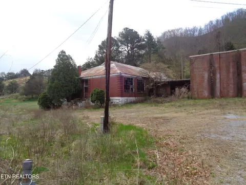 7918 Kyles Ford Hwy, Kyles Ford, TN 37765