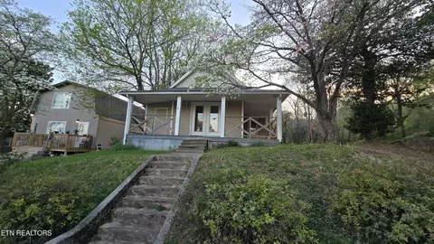 139 N Nevada Ave, La Follette, TN 37766