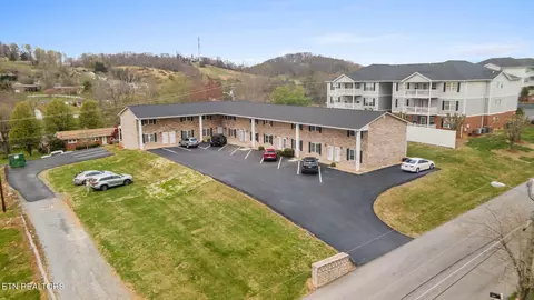 730 Sir Echo Dr, Kingsport, TN 37663