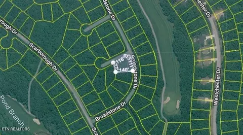 140 Broadstone Dr, Crossville, TN 38558