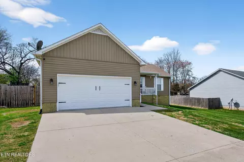 311 Valley Pointe Dr, Baxter, TN 38544 photo 2