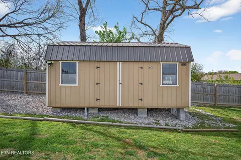 311 Valley Pointe Dr, Baxter, TN 38544 photo 9