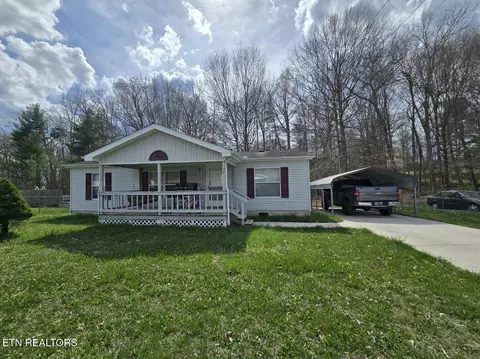 339 Edgewood Blvd, Oneida, TN 37841