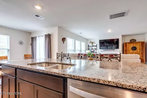 Kitchen - 120 Waverly, Talbott, TN 37877 photo 3 of 5