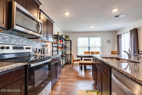 Kitchen - 120 Waverly, Talbott, TN 37877 photo 5 of 5