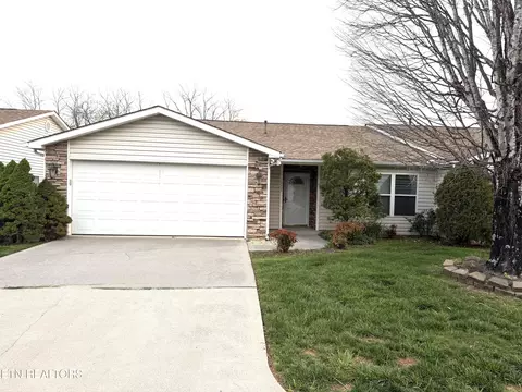 10005 Villa Ridge Way, Knoxville, TN 37932