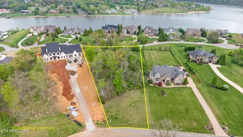 3623 Lashbrooke Way, Louisville, TN 37777